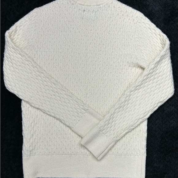 Abercrombie & Fitch Women’s Woo Blend Textured Cream Crewneck Sweater XS PREPPY - Picture 5 of 11